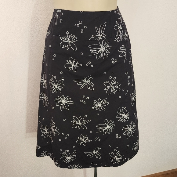 Rafaella Skirt 97% Cotton Floral Black Size 10 - Picture 4 of 9